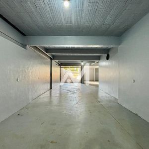 Pavilhão com 280m² e 1 dormitório no bairro Universitário em Lajeado para Alugar