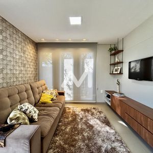 Casa com 274m² e 3 dormitórios no bairro Universitário em Lajeado para Comprar