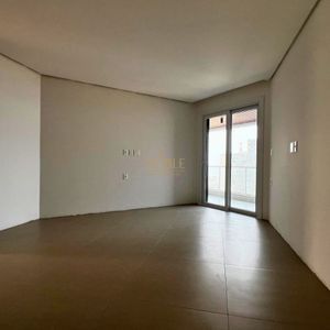 Apartamento com 93m², 2 dormitórios, 2 suítes, 2 vagas no Bella Vita em Torres para Comprar