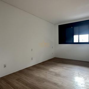 Apartamento com 88m², 2 dormitórios, 1 suíte, 1 vaga no LONDON em Torres para Comprar