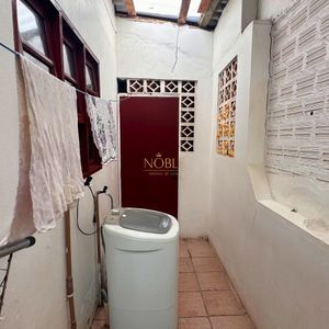 Casa, 6 dormitórios, 2 vagas no bairro Praia da Cal em Torres para Comprar