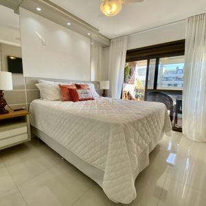 Apartamento com 97m², 3 dormitórios, 1 suíte, 2 vagas no Magnificus em Torres para Comprar