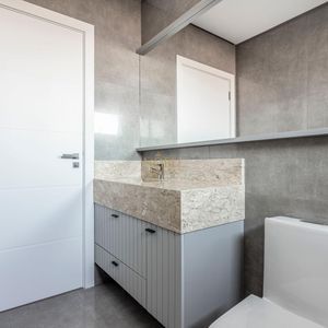 Casa de Condomínio com 218m², 3 dormitórios, 3 suítes, 2 vagas no Condomínio Ilhas Park em Torres para Comprar