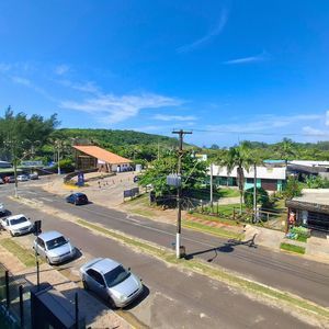 Apartamento com 106m², 3 dormitórios, 1 suíte, 2 vagas no Essenza em Torres para Comprar