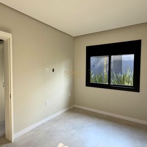 Casa de Condomínio com 237m², 4 dormitórios, 4 suítes, 2 vagas no Reserva das Águas em Torres para Comprar