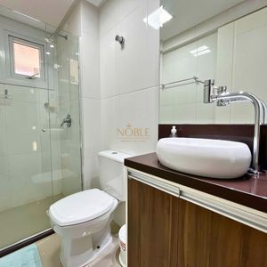 Apartamento com 77m², 2 dormitórios, 1 suíte, 1 vaga no Piazza em Torres para Comprar