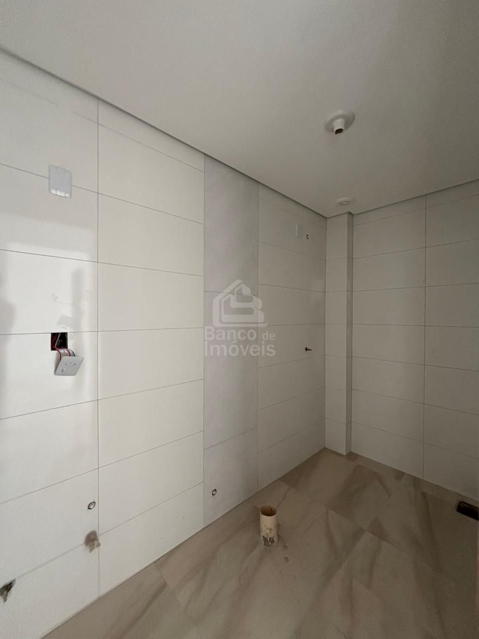 Apartamento à venda com 2 quartos, 81m² - Foto 10