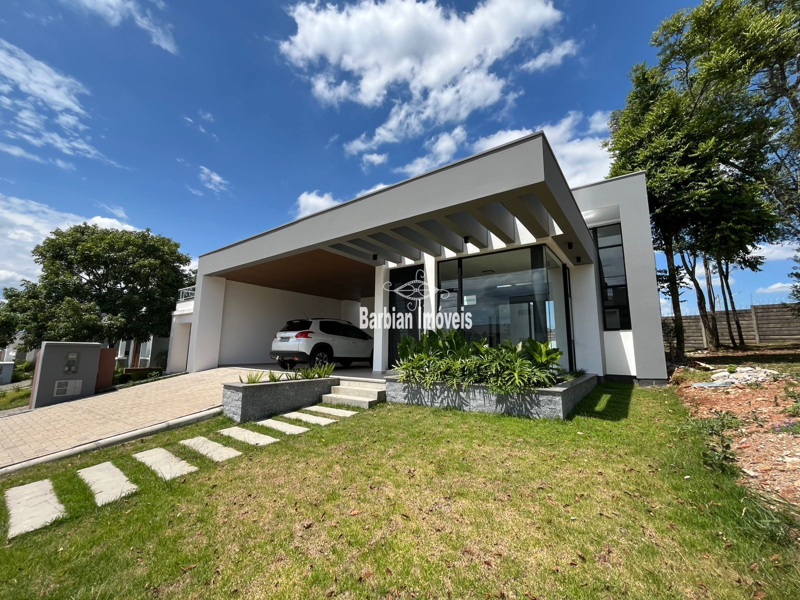 Casa à venda  no Country - Santa Cruz do Sul, RS. Imóveis