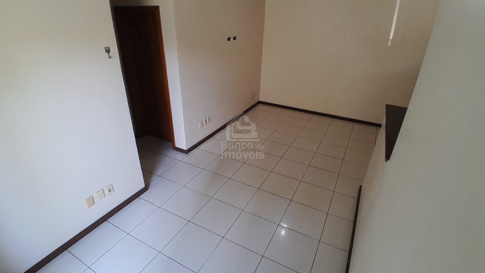 Apartamento à venda com 2 quartos, 58m² - Foto 2