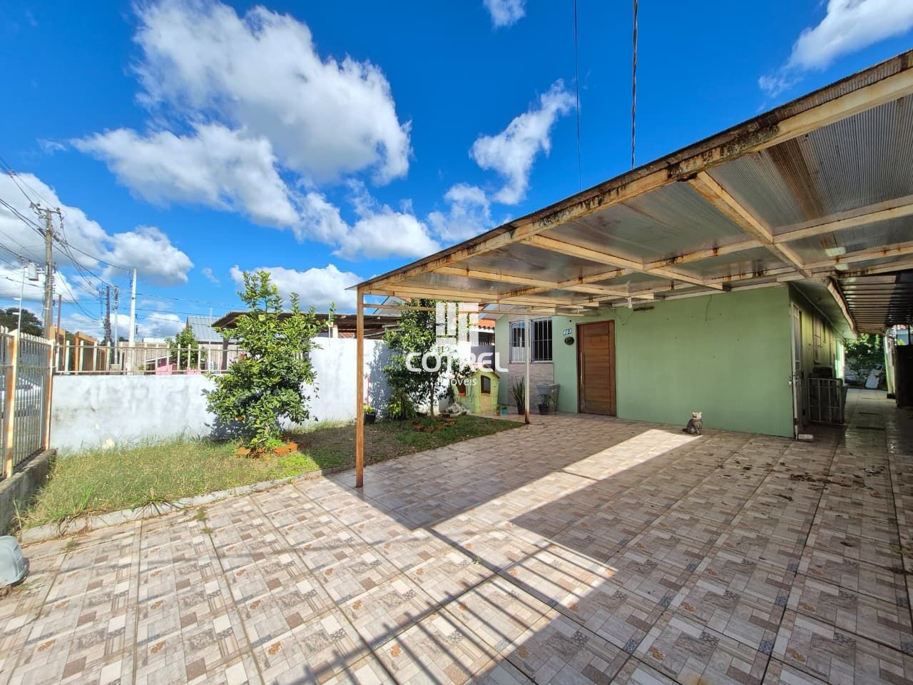 Casa Semimobiliada para Locação 3 dormitórios no bairro Camobi em Santa Maria RS