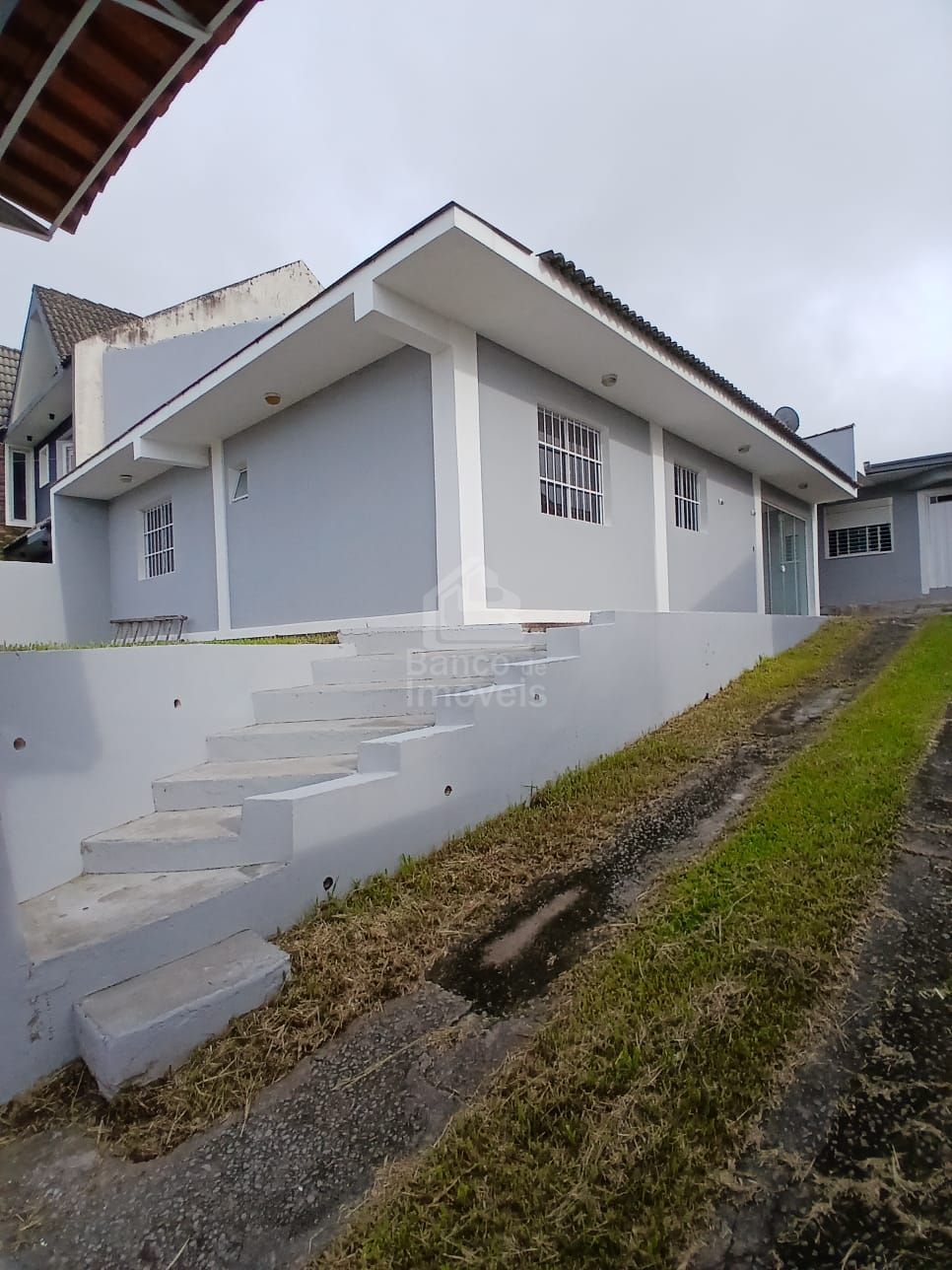 Casa, 4 quartos, 240 m² - Foto 1