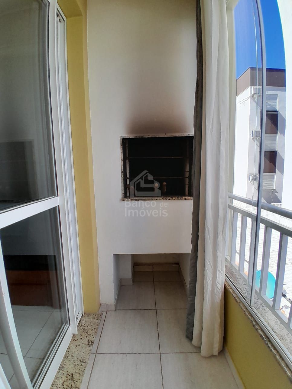 Apartamento para alugar com 1 quarto, 57m² - Foto 9