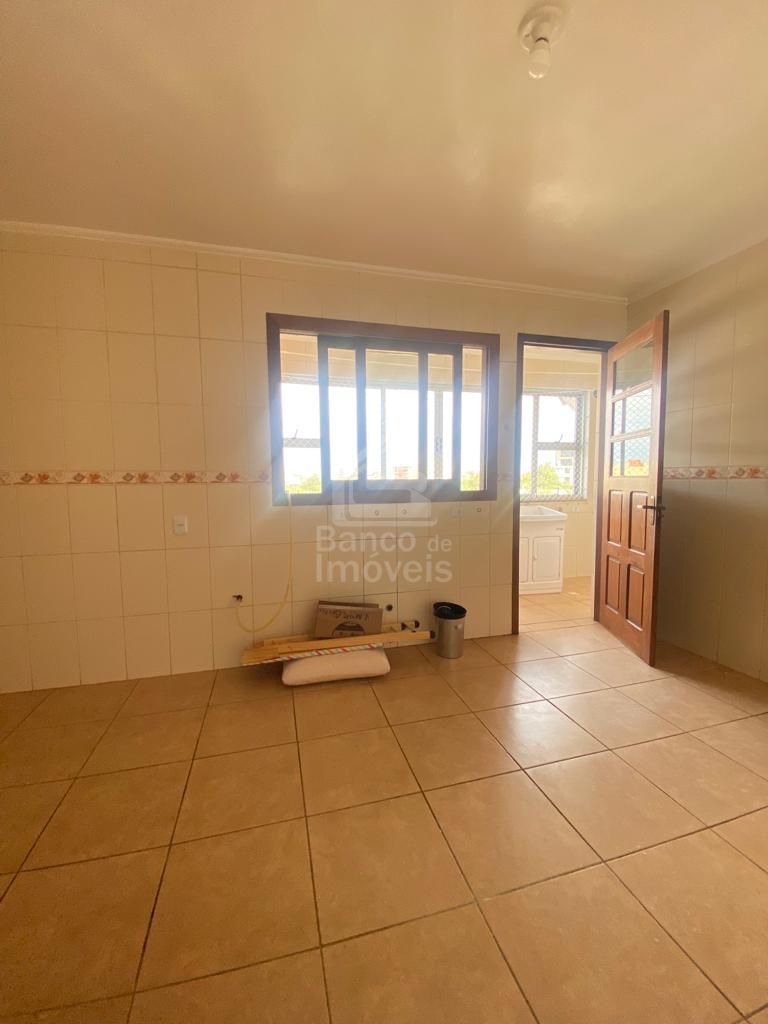 Apartamento à venda com 3 quartos, 123m² - Foto 12