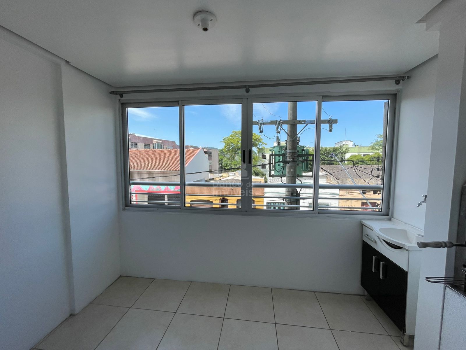 Apartamento para alugar com 2 quartos, 85m² - Foto 8