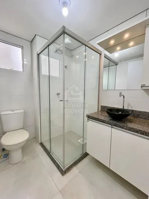 Apartamento com 2 Dormitórios para alugar, 55 m² por R$ 1.800,00 Apartamento com 2 Dormitórios para alugar, 55 m² por R$ 1.800,00