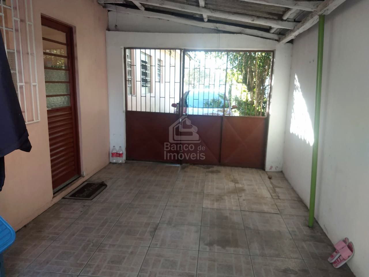 Casa à venda com 5 quartos, 240m² - Foto 6