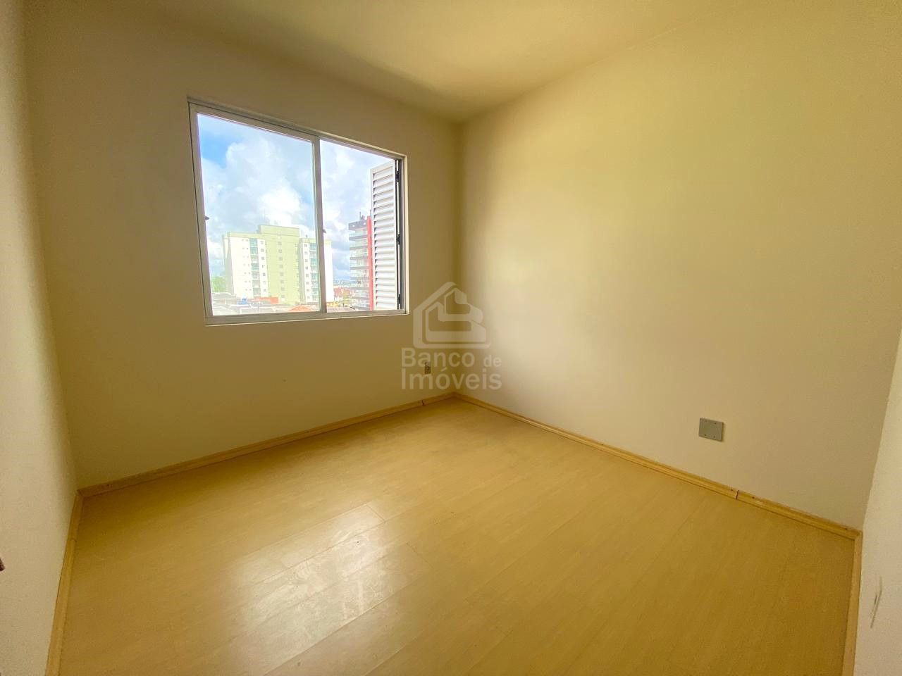 Apartamento para alugar com 2 quartos, 98m² - Foto 12