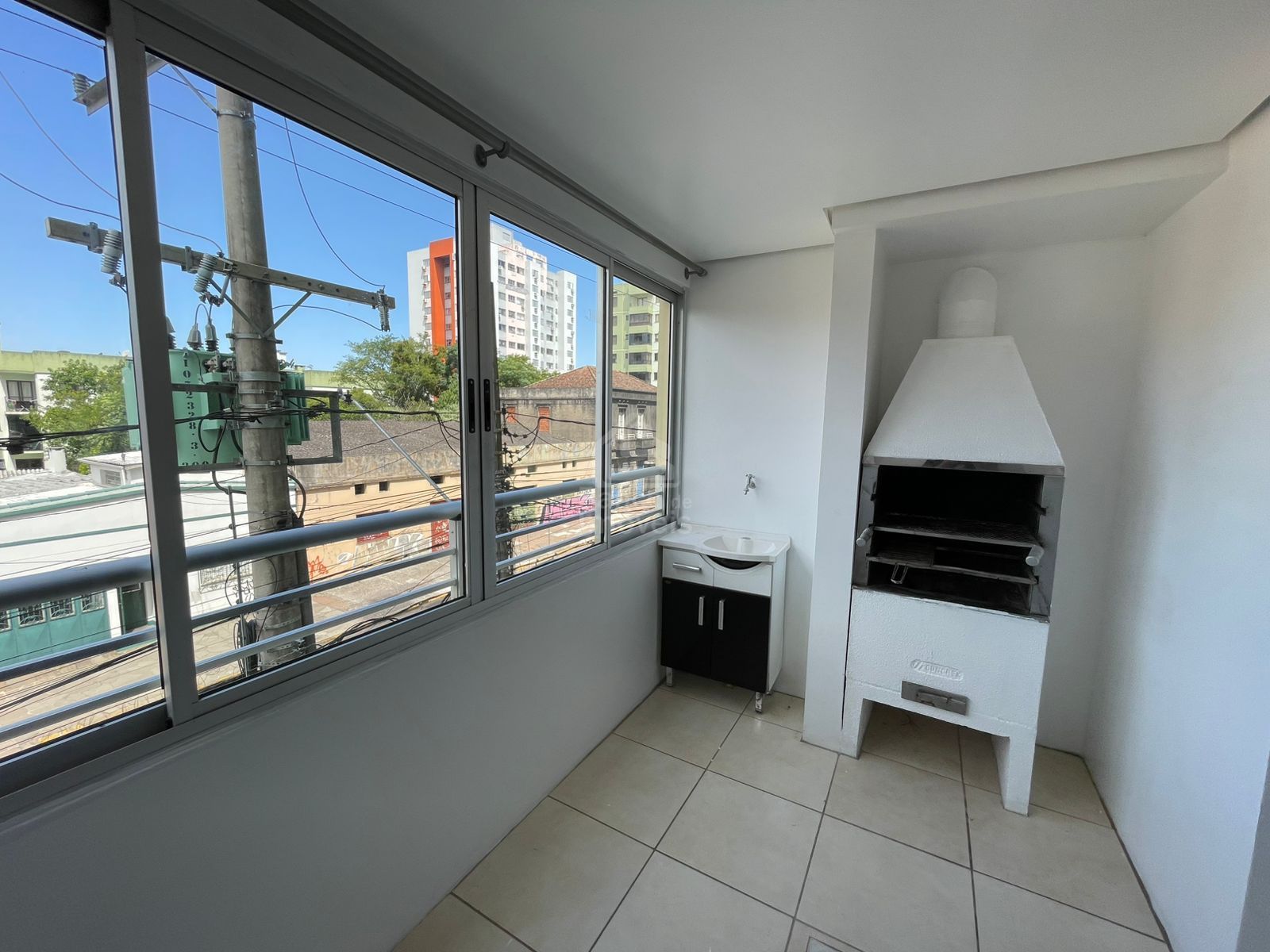 Apartamento para alugar com 2 quartos, 85m² - Foto 6