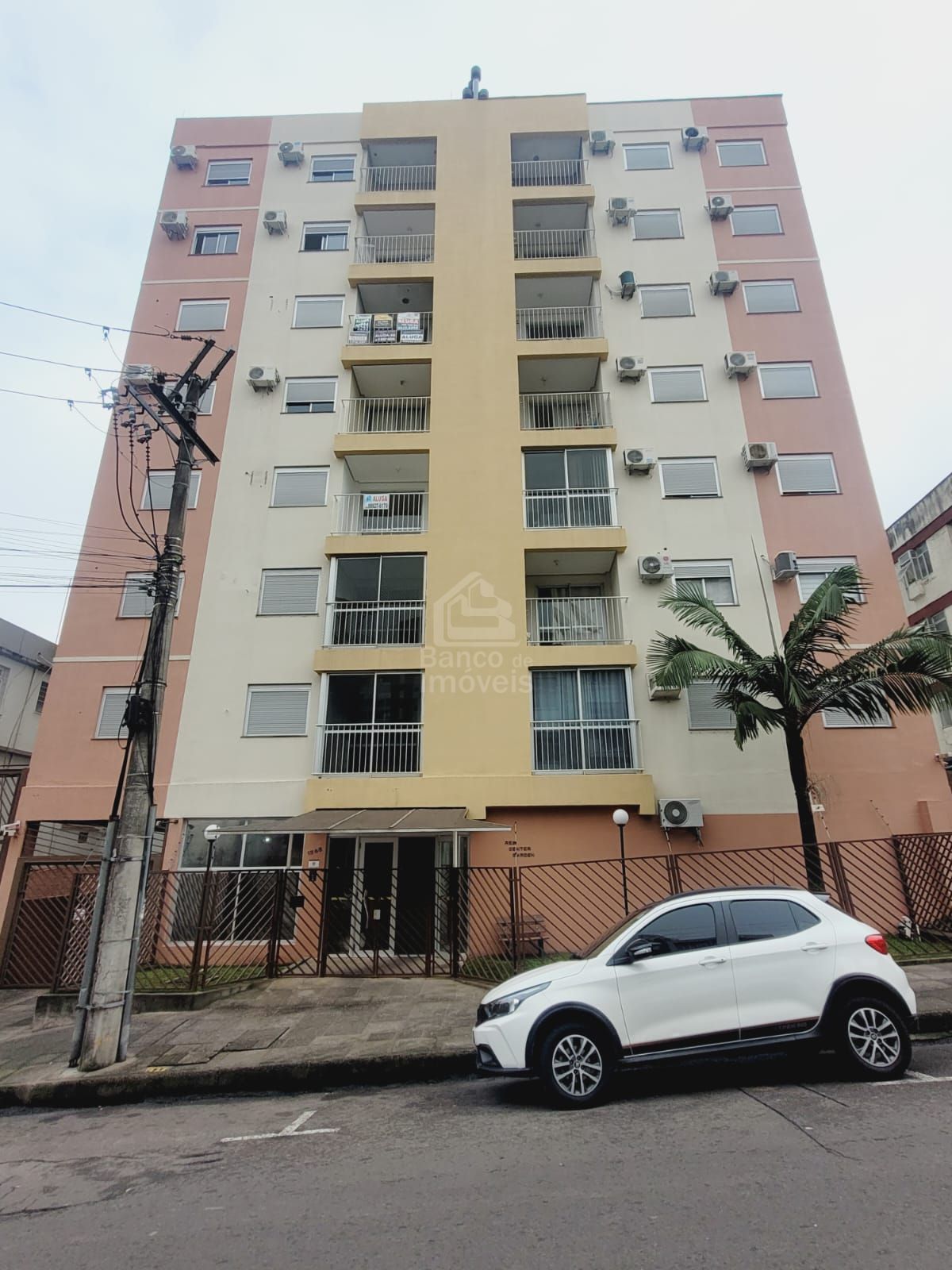 Apartamento para alugar  no Centro - Santa Maria, RS. Imóveis