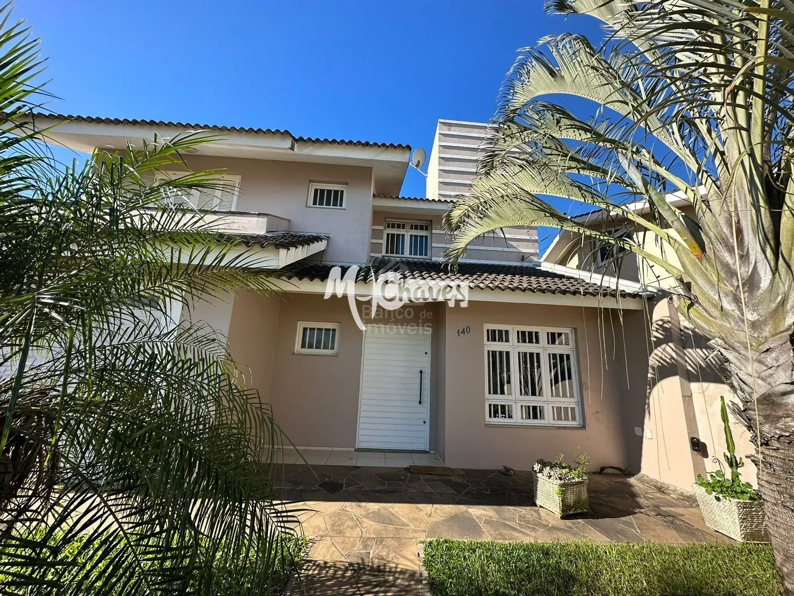 Casa, 3 quartos, 163 m² - Foto 1
