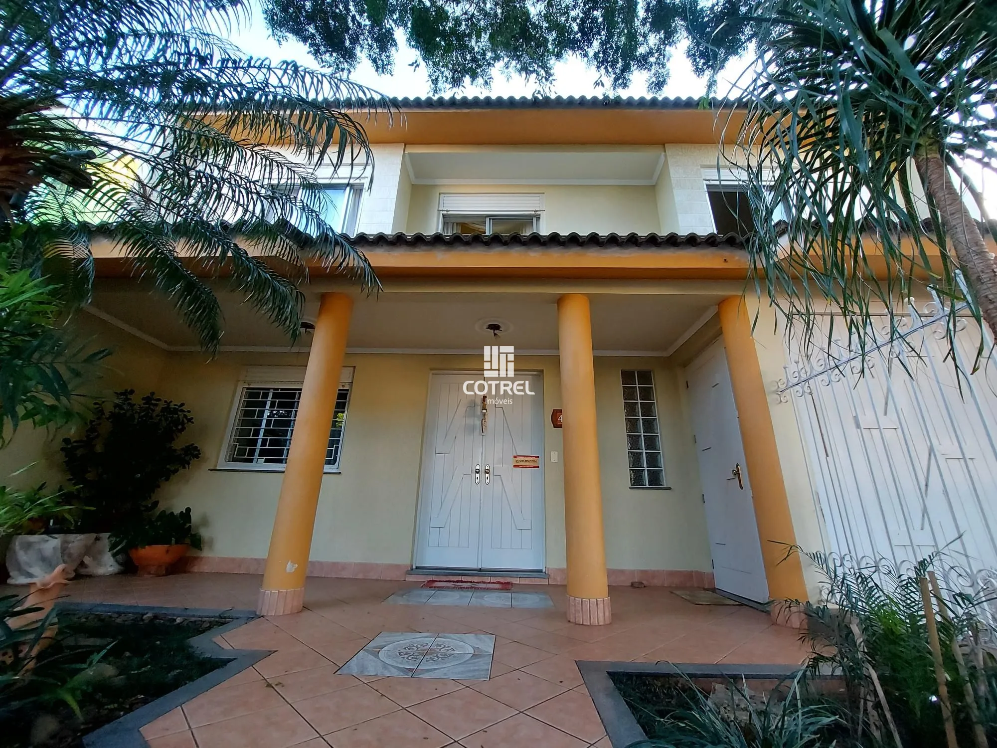 Casa Residencial à Venda 3 dormitórios no bairro Camobi em Santa Maria - RS