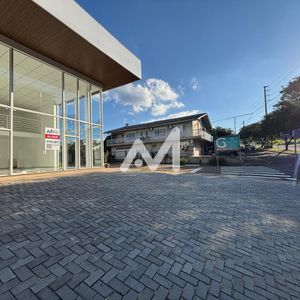 Loja com 80m² no bairro Universitário em Lajeado para Alugar
