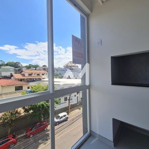 Apartamento com 74m² e 2 dormitórios no bairro São Cristóvão em Lajeado para Alugar