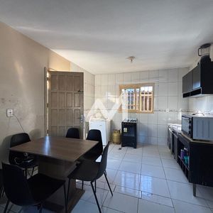 Casa com 53m² e 2 dormitórios no bairro Conventos em Lajeado para Alugar