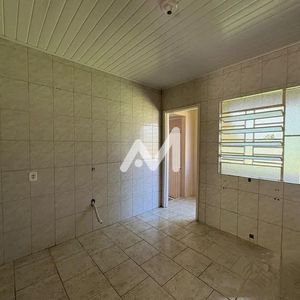 Casa com 75m² e 3 dormitórios no bairro Olarias em Lajeado para Alugar