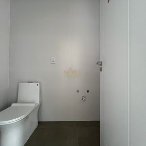 Apartamento com 112m², 3 dormitórios, 3 suítes, 2 vagas no La Vistara em Torres para Comprar