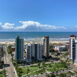 Apartamento com 103m², 3 dormitórios, 3 suítes, 2 vagas no Absoluto em Torres para Comprar