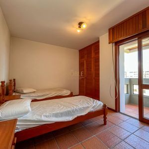 Apartamento com 153m², 4 dormitórios, 1 suíte, 1 vaga no Monte Carlo em Torres para Comprar