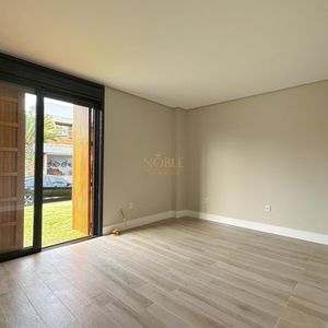 Casa de Condomínio com 228m², 3 dormitórios, 3 suítes, 2 vagas no Reserva das Águas em Torres para Comprar