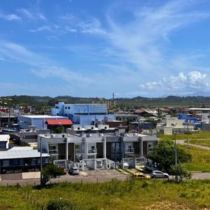 Apartamento com 60m², 2 dormitórios, 1 suíte, 1 vaga no Residencial Morada do Sol em Torres para Comprar