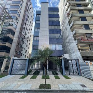 Apartamento com 103m², 2 dormitórios, 2 suítes, 2 vagas no Costa Azul em Torres para Comprar