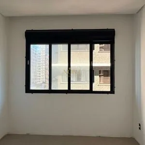 Apartamento, 4 dormitórios, 1 suíte, 2 vagas no Mirage em Torres para Comprar