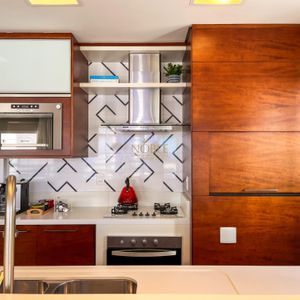 Apartamento com 130m², 3 dormitórios, 1 suíte, 2 vagas no Caravaggio em Torres para Comprar