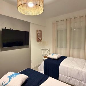 Apartamento com 126m², 3 dormitórios, 1 suíte, 2 vagas no Capadócia em Torres para Comprar