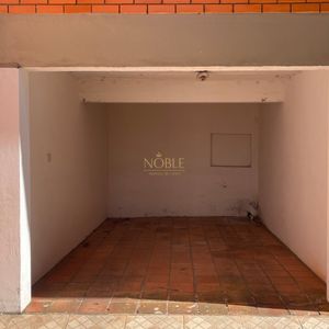 Apartamento com 140m², 3 dormitórios, 1 suíte, 1 vaga no Edificio Clezar em Torres para Comprar