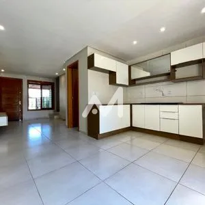 Sobrado com 69m² e 2 dormitórios no bairro Conventos em Lajeado para Comprar ou Alugar