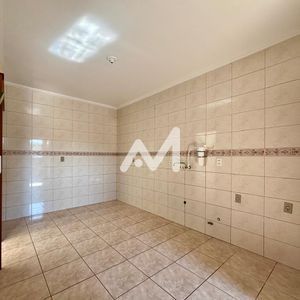 Apartamento com 80m² e 2 dormitórios no bairro Moinhos em Lajeado para Alugar