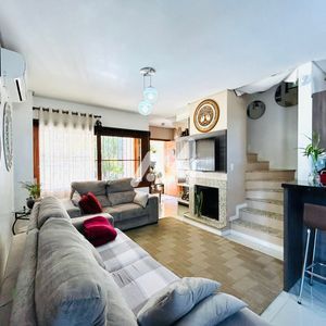 Sobrado com 176m² e 3 dormitórios no bairro Universitário em Lajeado para Comprar