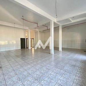 Sala Comercial com 298m² no bairro Centro em Lajeado para Alugar