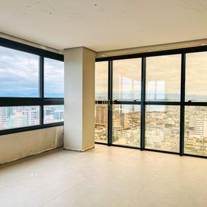 Apartamento com 166m², 2 dormitórios, 2 suítes, 1 vaga no Titanium em Torres para Comprar