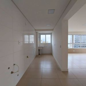 Apartamento com 109m², 3 dormitórios, 1 suíte, 1 vaga no San Pietro em Torres para Comprar