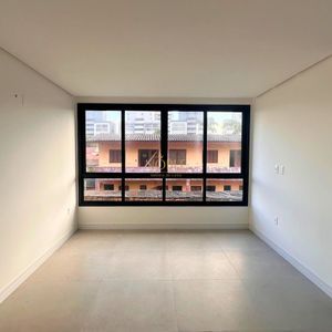 Apartamento com 68m², 2 dormitórios, 1 suíte, 1 vaga no Florença em Torres para Comprar