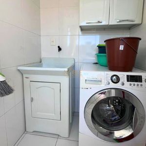 Apartamento com 67m², 1 dormitório, 1 suíte, 1 vaga no Lex Center em Torres para Comprar