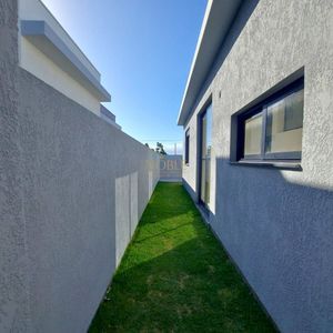 Casa com 80m², 3 dormitórios, 1 suíte, 2 vagas no Condado de Orange em Passo de Torres para Comprar