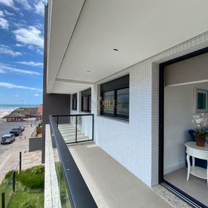 Apartamento com 108m², 3 dormitórios, 1 suíte, 2 vagas no Residencial DI Capri em Torres para Comprar