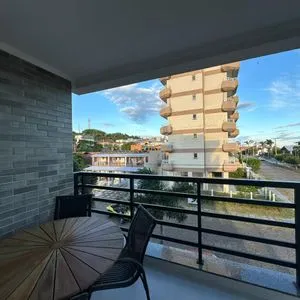 Apartamento com 78m², 2 dormitórios, 1 suíte, 2 vagas no Ilha de Creta em Torres para Comprar